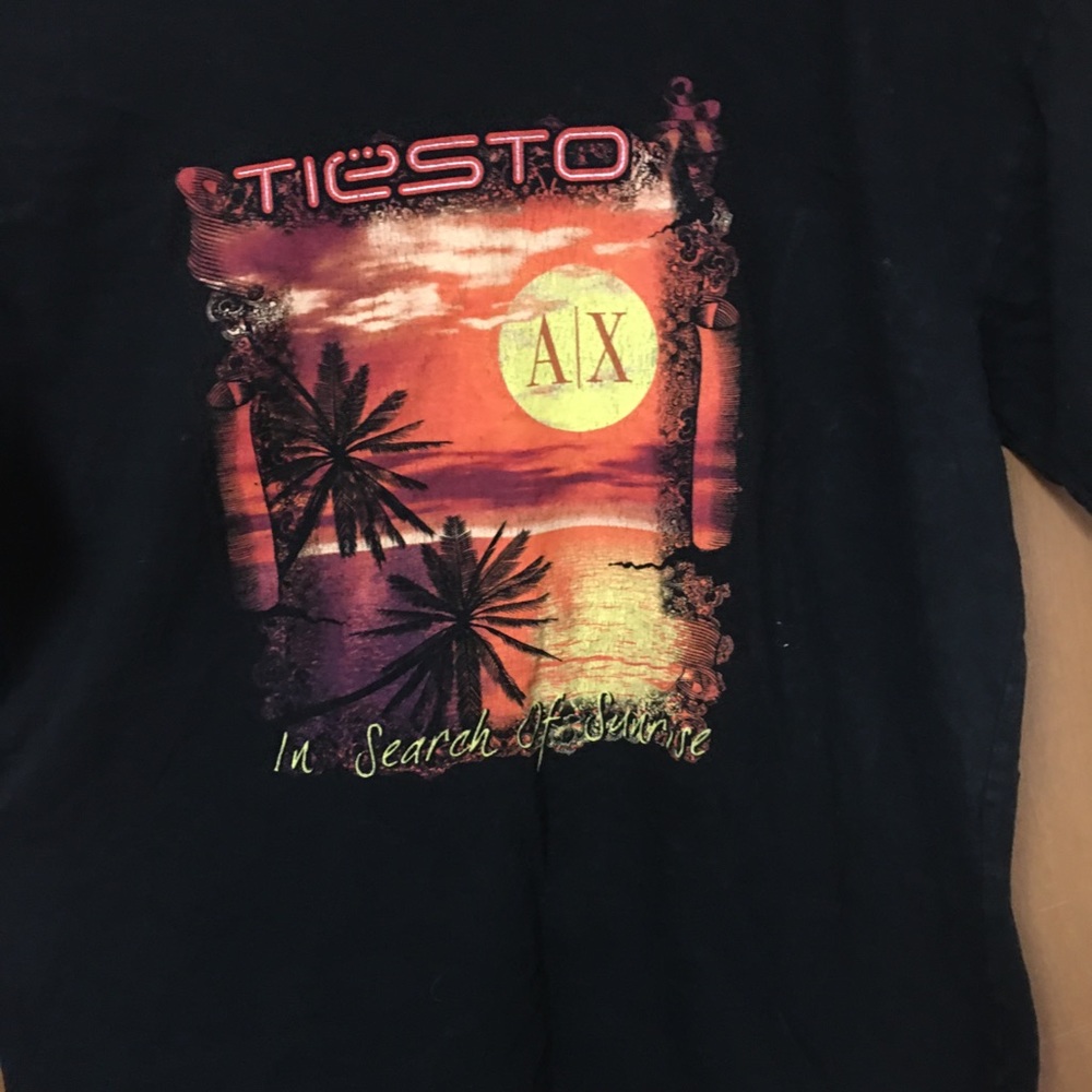T-shirt tiesto old edm